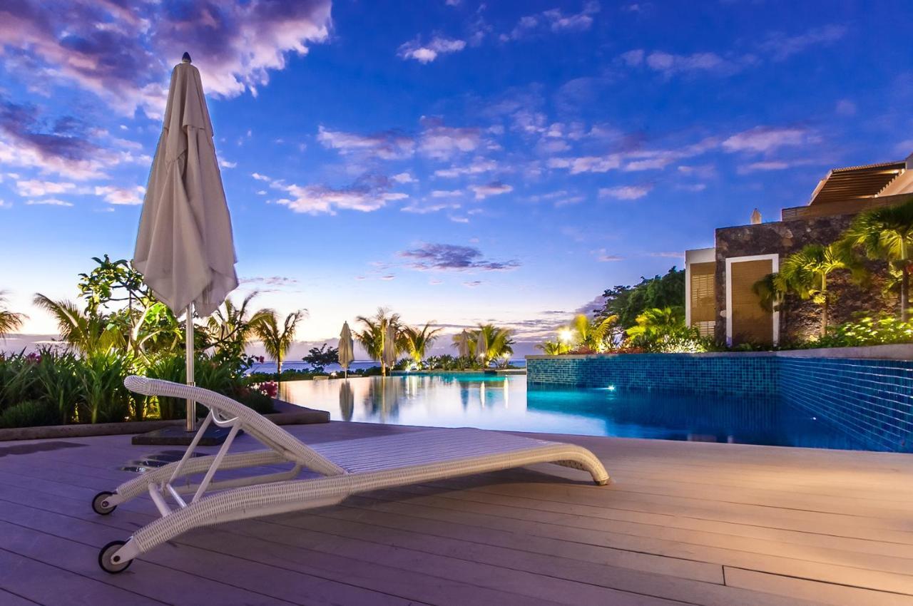 Cap Ouest Luxury Beachfront Flic-en-Flacq Exterior foto
